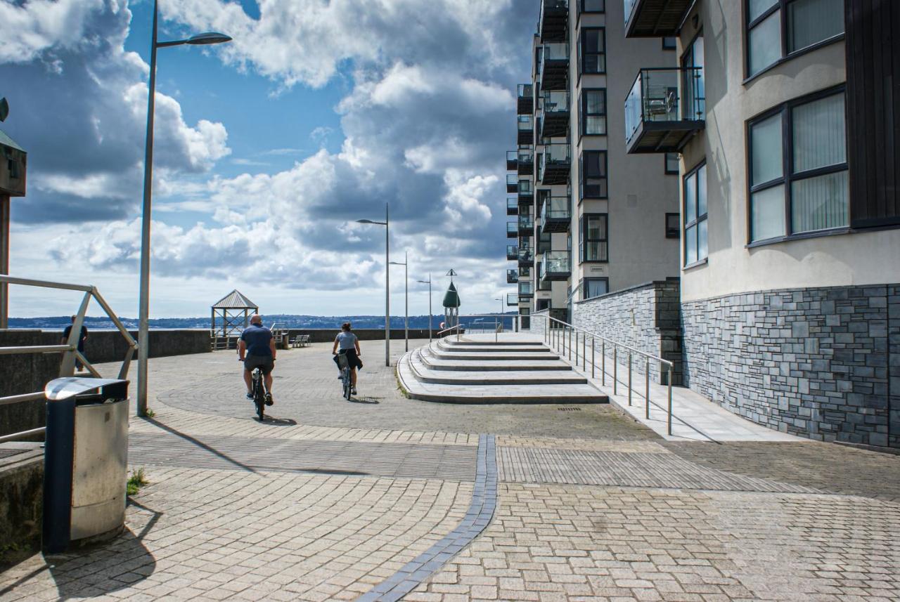 Coastal City Rooms - Waterfront Суонси Экстерьер фото